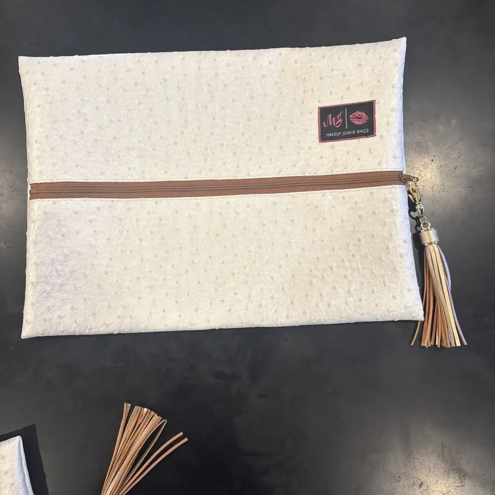Makeup Junkie NWOT Medium And Small MJ Bag In Faux Ostrich Pearl Girl Color way